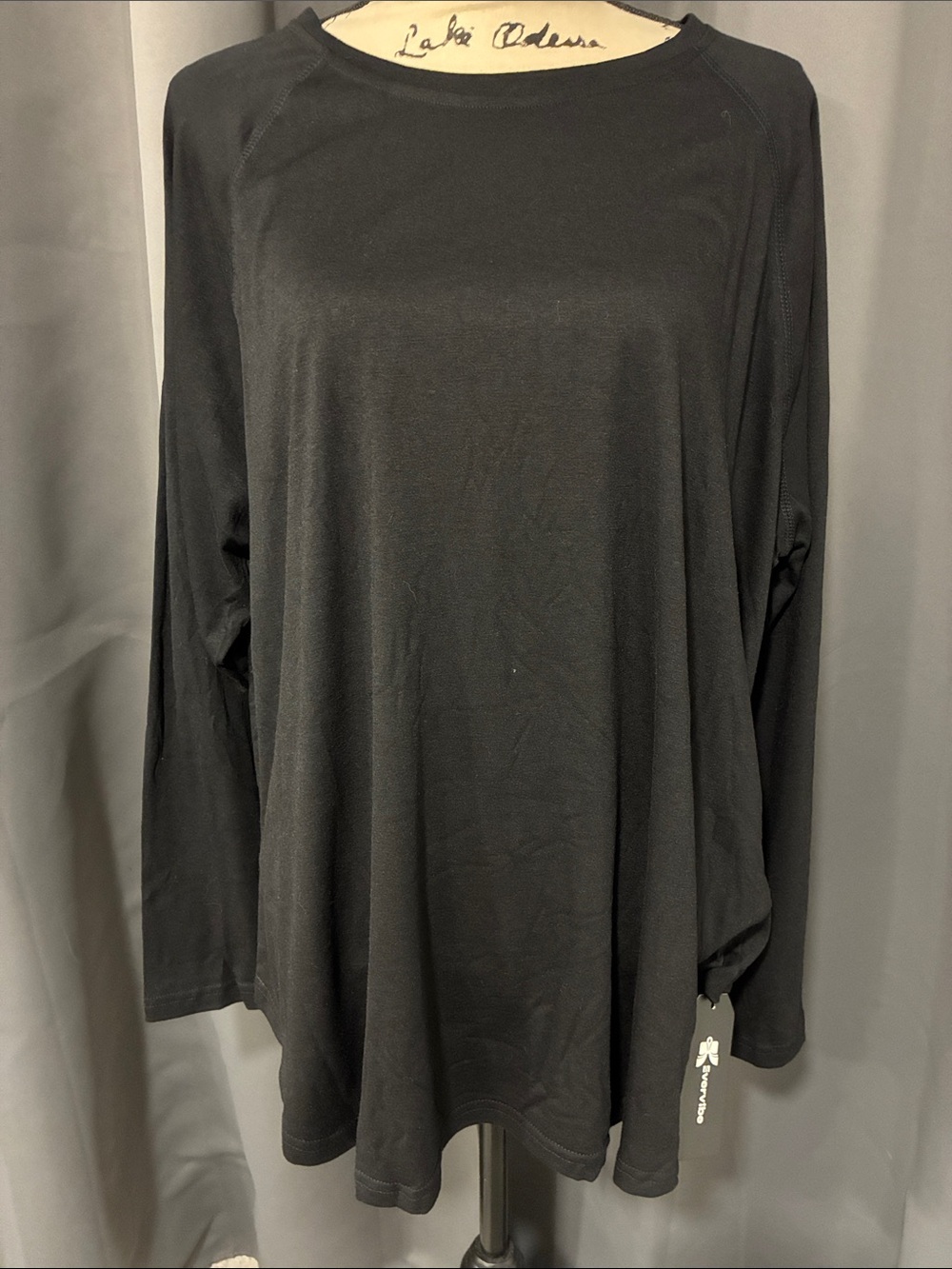 Relaxed Black Long-Sleeve Women's Top